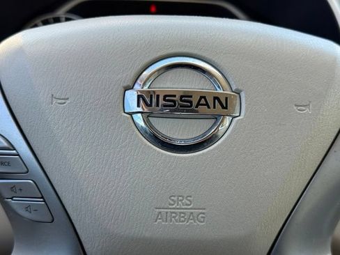 Used 2015 Nissan Murano Platinum w/ Platinum Technology Package FWD image 28