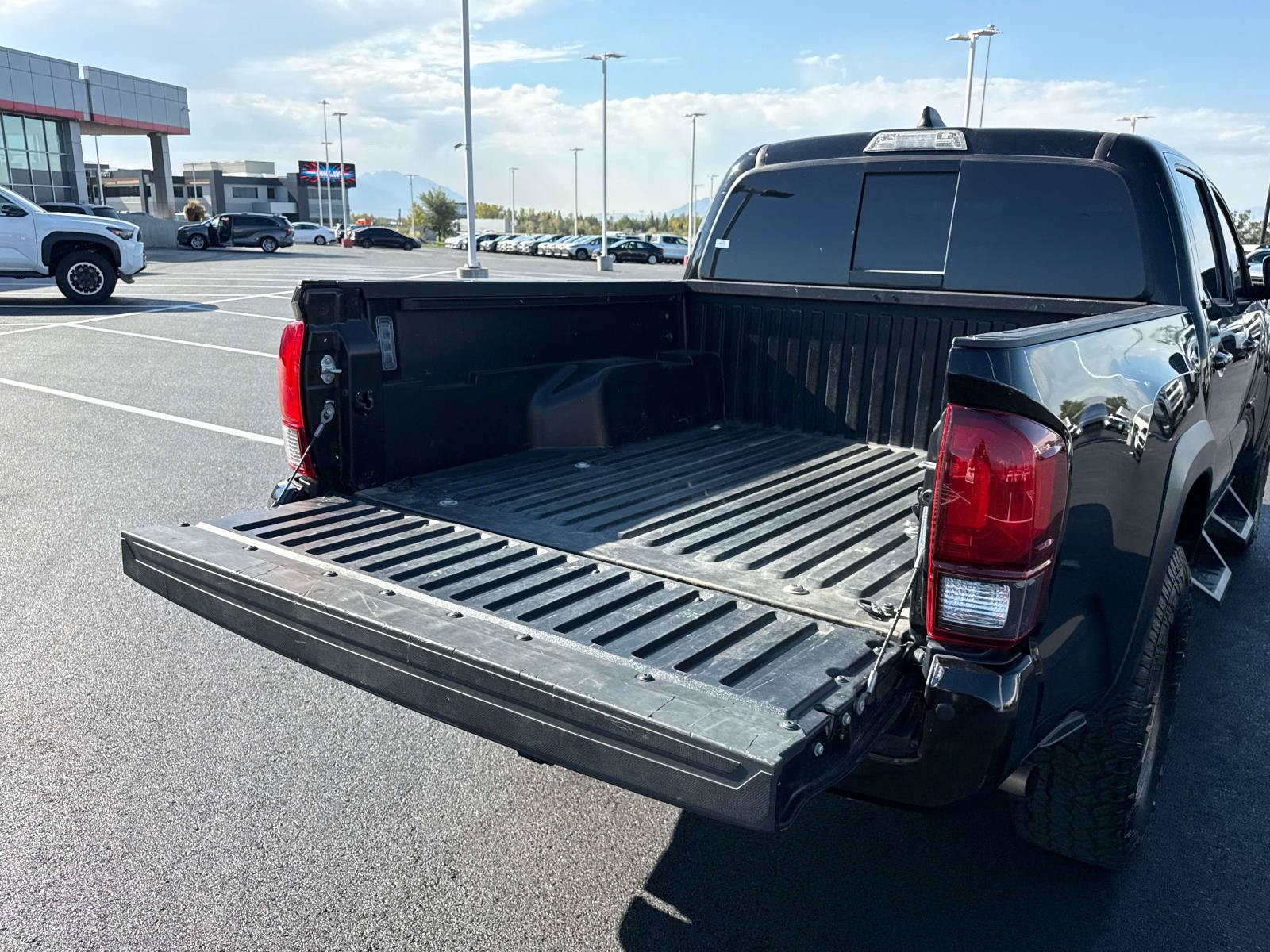 Used 2023 Toyota Tacoma 4x4 Double Cab w/ Trail Edition image 16