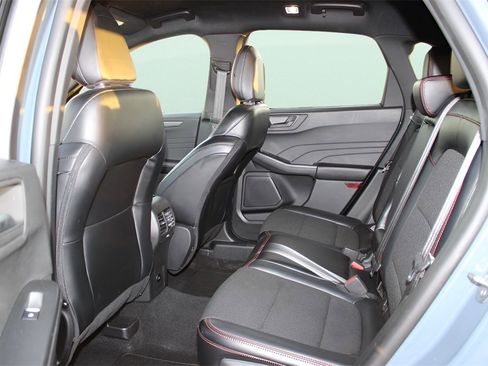 Used 2025 Ford Escape ST-Line image 15