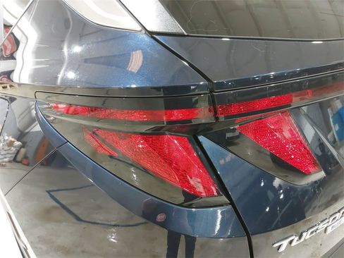 Certified 2024 Hyundai Tucson Blue image 33