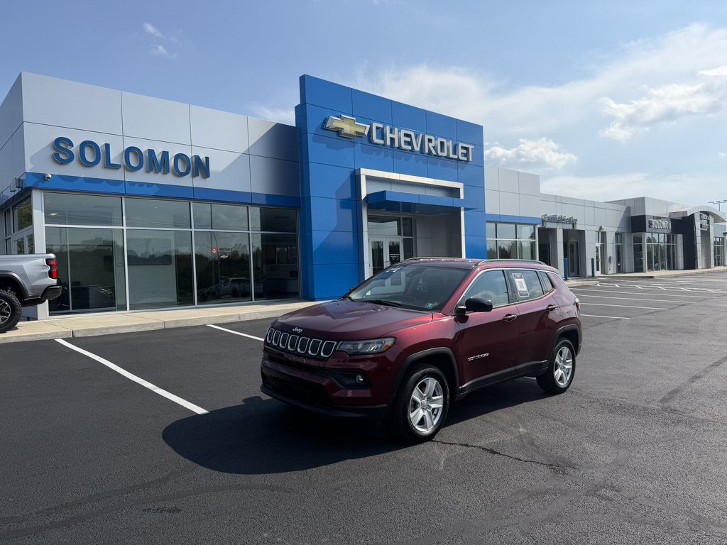 Used 2022 Jeep Compass Latitude AWD/4WD image 2