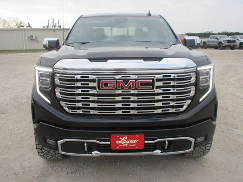 New 2026 GMC Sierra 1500 Denali w/ Denali Reserve Package image 12