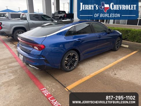 Used 2021 Kia K5 GT-Line w/ GT-Line FWD Premium Package image 4