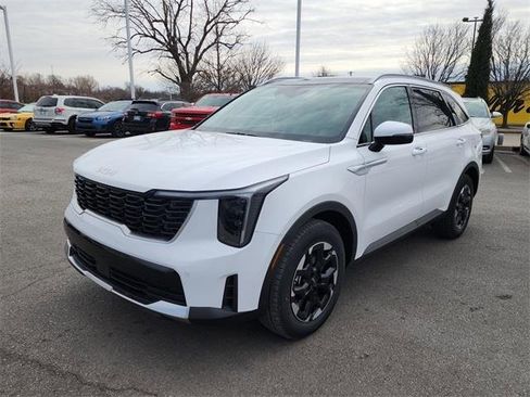 New 2026 Kia Sorento S w/ S Panoramic Sunroof Package image 8