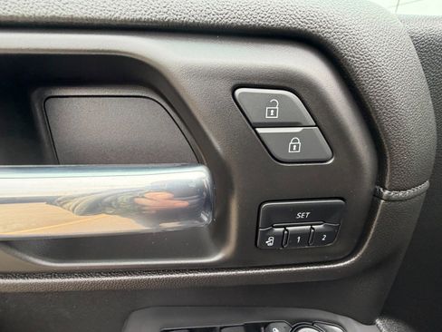 Certified 2023 GMC Sierra 2500 Denali w/ Denali Ultimate Package image 10