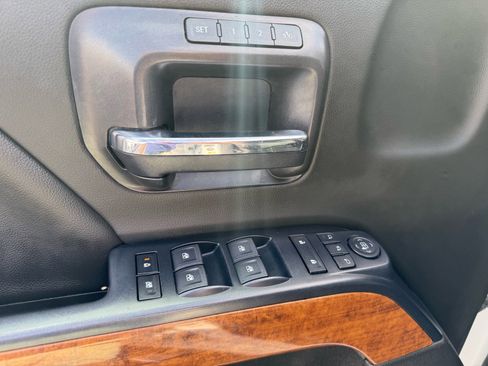 Used 2019 Chevrolet Silverado 3500 High Country w/ Duramax Plus Package AWD/4WD image 16