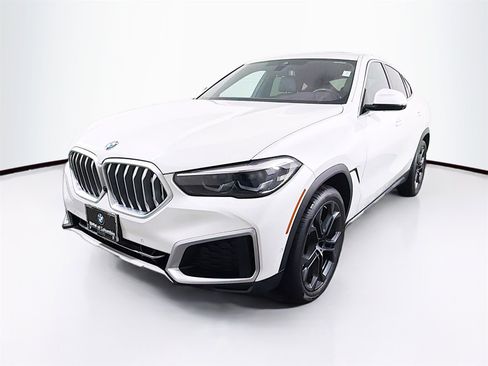 Used 2023 BMW X6 xDrive40i w/ Premium Package image 3