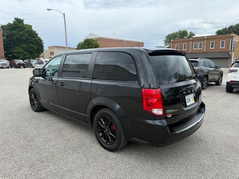 Used 2020 Dodge Grand Caravan GT FWD image 7