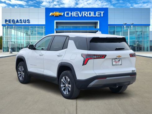 New 2026 Chevrolet Equinox LT w/ Convenience Package II image 4