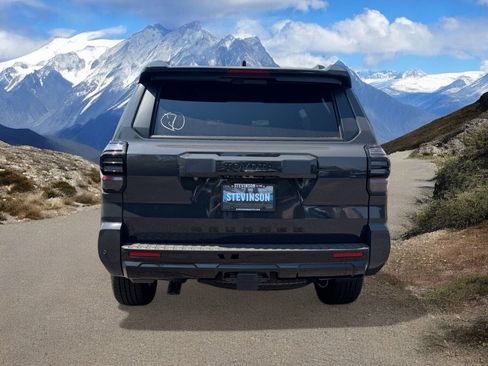 New 2026 Toyota 4Runner TRD Sport AWD/4WD image 4