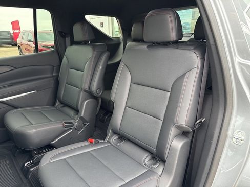 Used 2025 Chevrolet Traverse Z71 w/ LPO, Floor Liner Package image 13