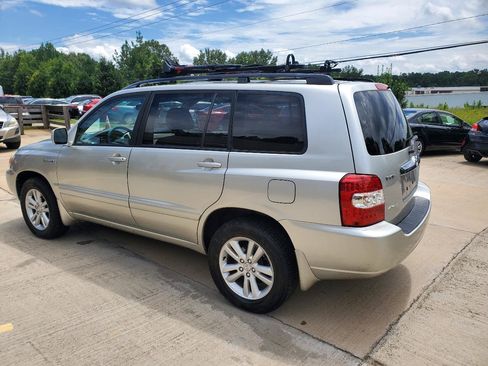 Used 2006 Toyota Highlander Limited AWD/4WD image 12