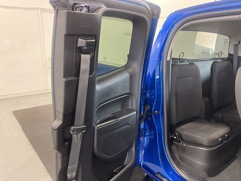 Used 2019 Chevrolet Colorado LT RWD image 22