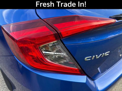 Used 2019 Honda Civic Sport image 11
