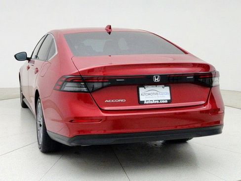 Used 2024 Honda Accord EX image 6