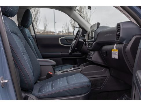 Used 2025 Ford Bronco Sport Heritage w/ Convenience Package image 11