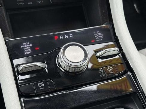 Used 2021 Jeep Grand Cherokee L Overland w/ Luxury Tech Group IV image 33