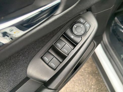 Used 2021 Chevrolet TrailBlazer ACTIV w/ Convenience Package FWD image 12