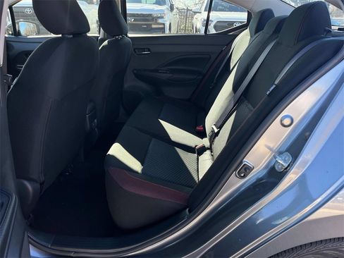 Certified 2025 Nissan Versa SR image 21