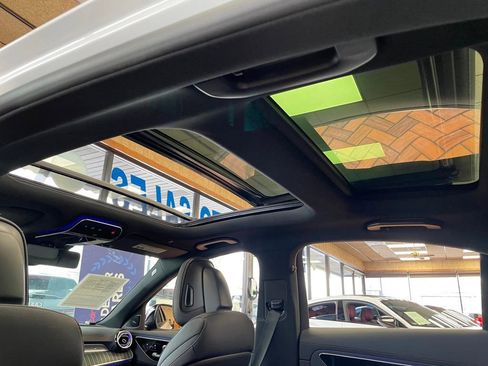 Used 2024 Mercedes-Benz C 43 AMG 4MATIC Sedan image 28