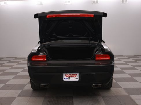 Used 2009 Dodge Challenger R/T RWD image 8