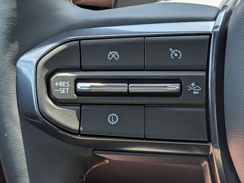 New 2026 GMC Acadia AT4 w/ Luxury Package AWD/4WD image 52