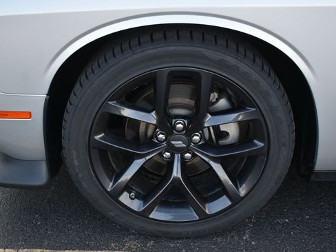 Used 2023 Dodge Challenger R/T w/ Plus Package image 11