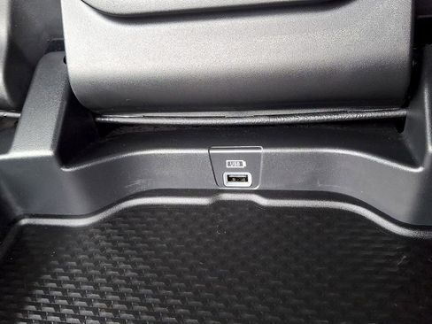 Used 2022 RAM 1500 Big Horn AWD/4WD image 25