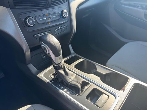 Used 2017 Ford Escape S image 19