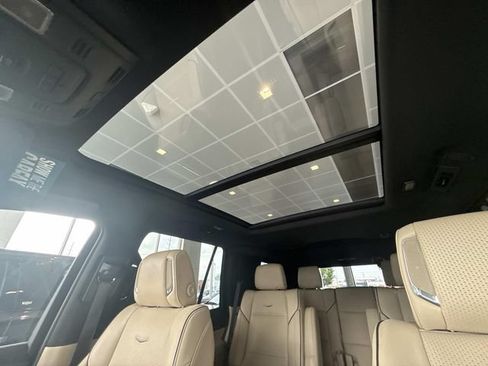 Certified 2024 Cadillac Escalade Premium Luxury w/ LPO, Floor Liner Package AWD/4WD image 53