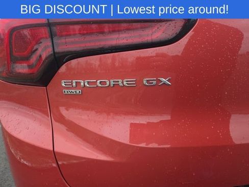 Used 2024 Buick Encore GX Sport Touring AWD/4WD image 11