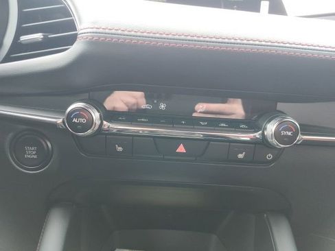 New 2026 MAZDA MAZDA3 Carbon image 33