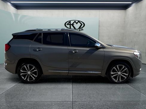 Used 2018 GMC Terrain Denali w/ Advanced Safety Package FWD image 2