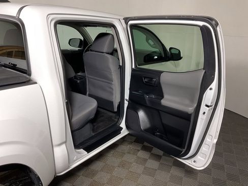 Used 2023 Toyota Tacoma SR image 29