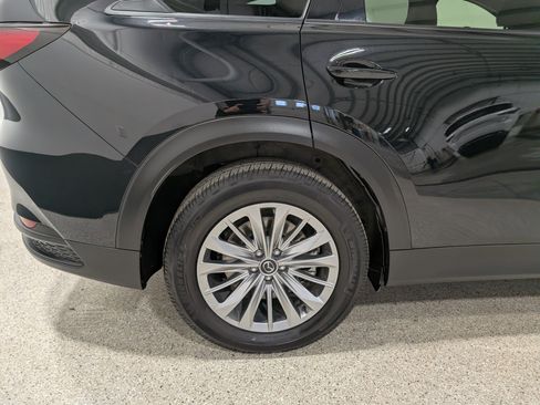 Used 2024 MAZDA CX-90 3.3 Turbo w/ Preferred Package AWD/4WD image 11