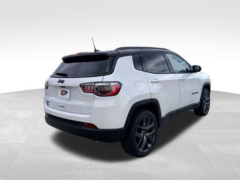 New 2026 Jeep Compass Limited image 5