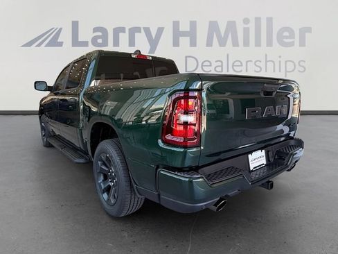 New 2026 RAM 1500 Express AWD/4WD image 3