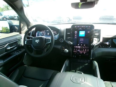 Used 2026 RAM 1500 Laramie AWD/4WD image 12