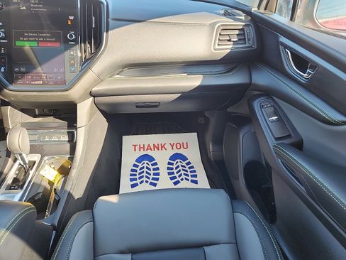 Used 2023 Subaru Ascent Onyx Edition image 11