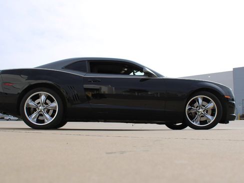 Used 2012 Chevrolet Camaro SS w/ Orange Stripe Package image 7