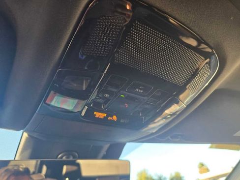 Certified 2025 Lexus RX 450h Luxury image 33