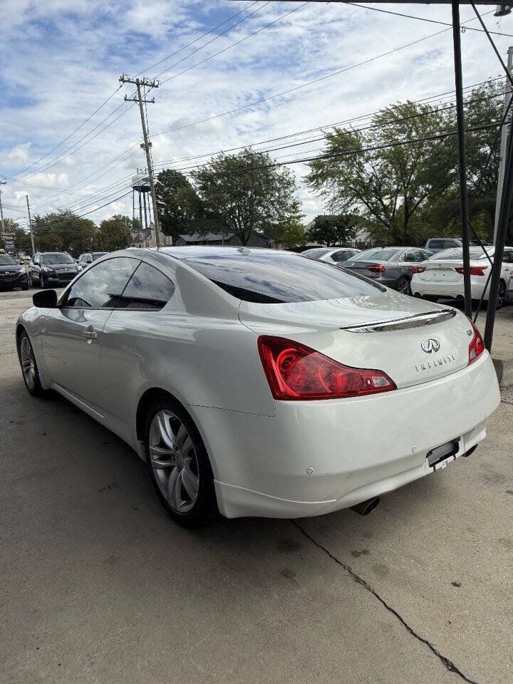 Used 2010 INFINITI G37 Journey w/ Premium Pkg RWD image 4