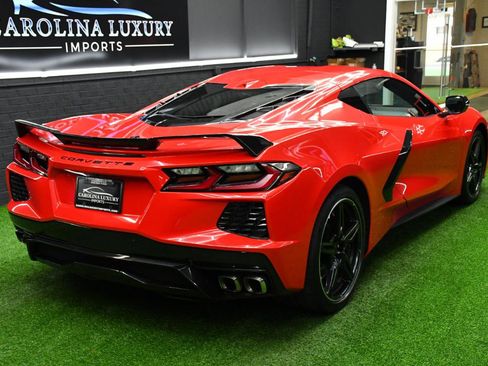 Used 2020 Chevrolet Corvette Stingray Premium Cpe w/ 3LT Preferred Equipment Group image 5