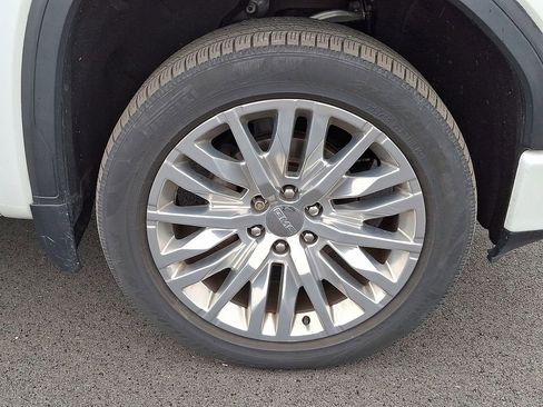 Used 2019 GMC Sierra 1500 Denali w/ Denali Ultimate Package image 8