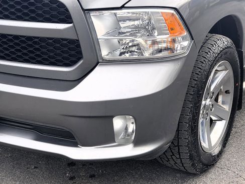 Used 2013 RAM 1500 Express image 37