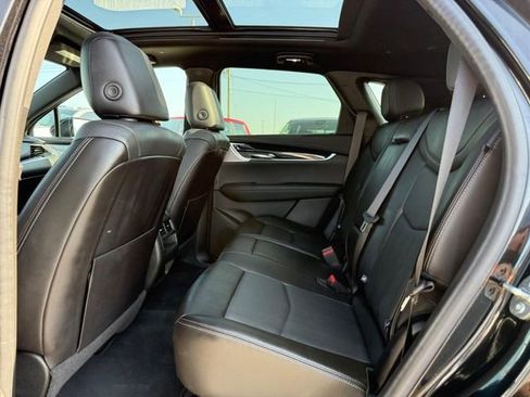 Used 2025 Cadillac XT5 Premium Luxury FWD image 10