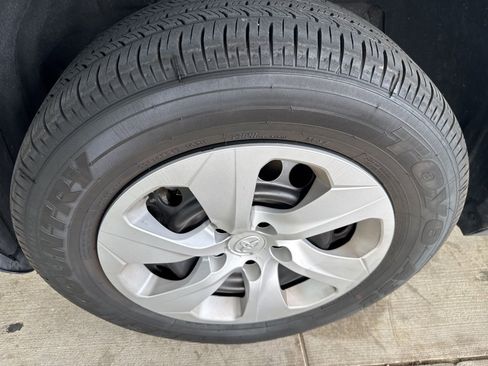 Used 2025 Toyota RAV4 LE image 2