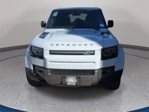 Certified 2021 Land Rover Defender 110 X-Dynamic SE image 3