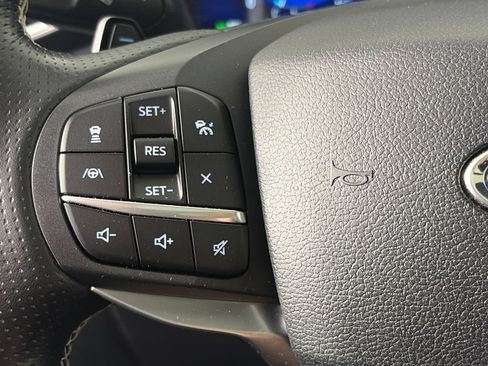 Certified 2020 Ford Explorer ST w/ Premium Technology Package AWD/4WD image 17