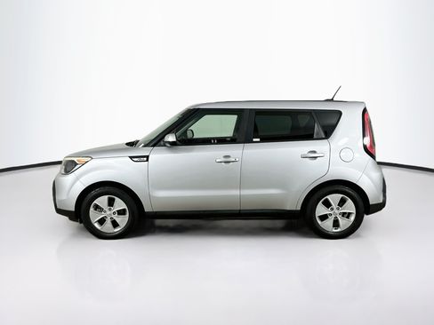 Used 2016 Kia Soul FWD image 4